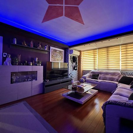 Appartement Madera De Olmo à Madrid Extérieur photo