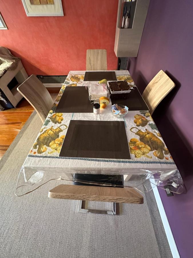 Appartement Madera De Olmo à Madrid Extérieur photo