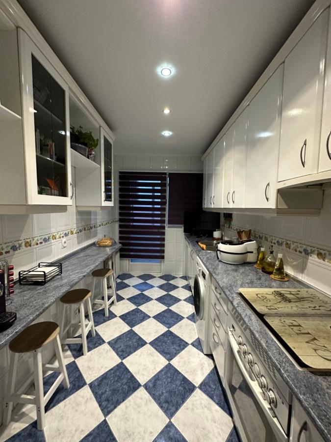 Appartement Madera De Olmo à Madrid Extérieur photo
